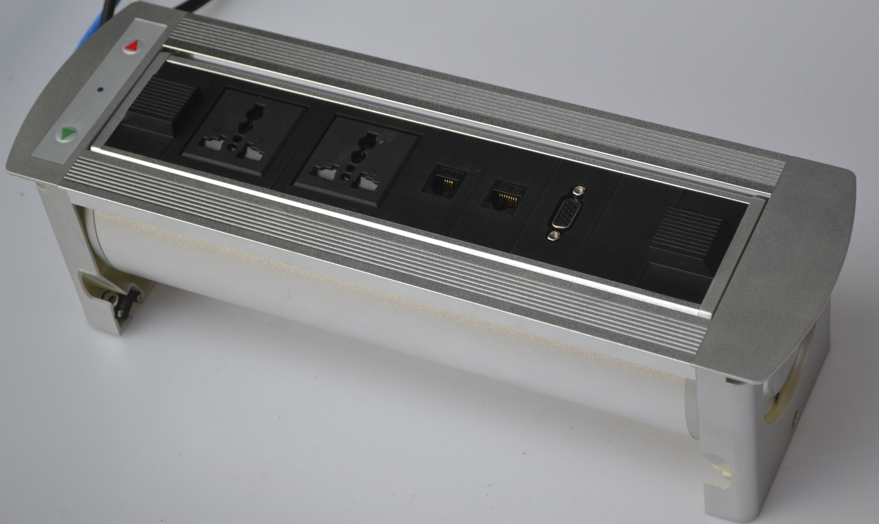 电动翻转桌面插座